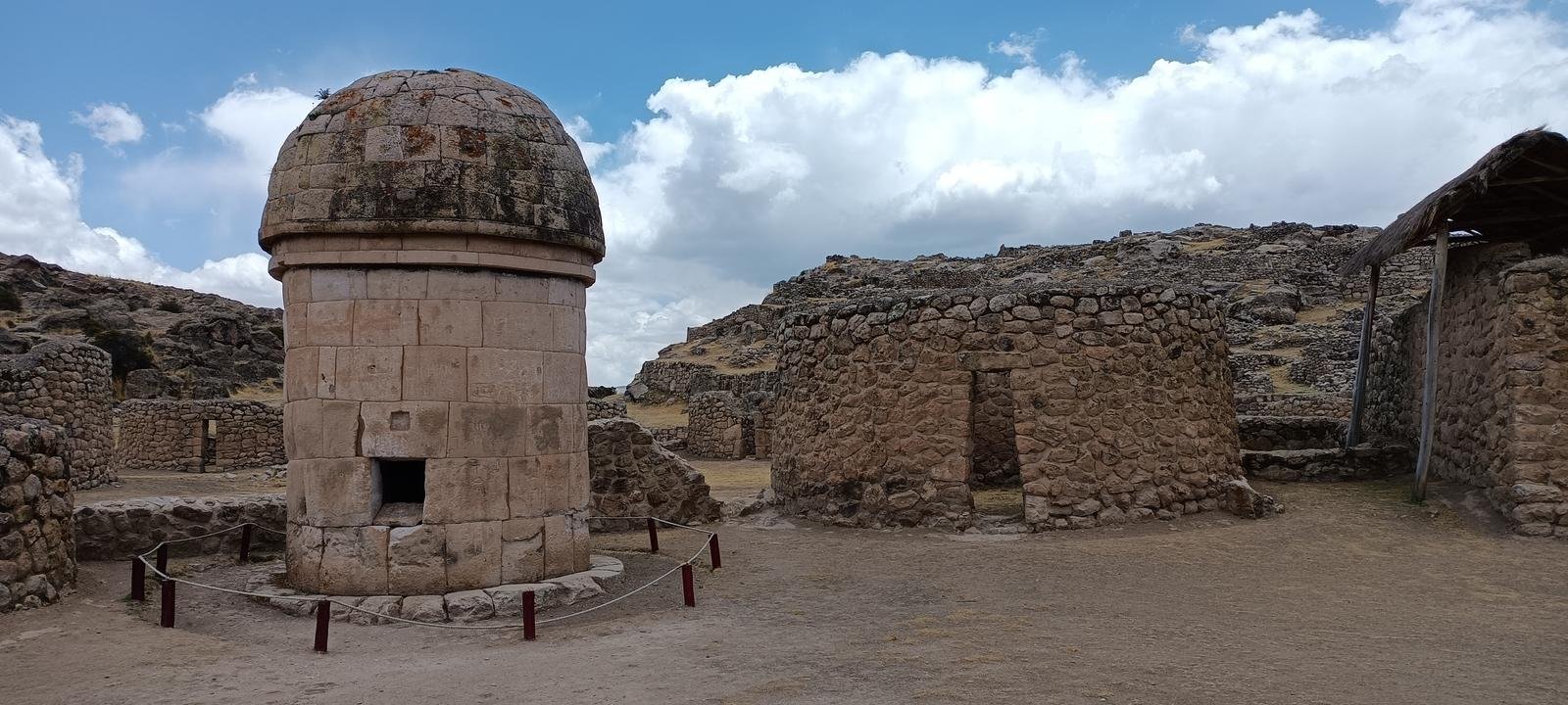 TOUR #1: RUTA ANCESTRAL Y TRES CAÑONES T’aqrachullo + Maukallacta + Tres Cañones de Suykutambo - Foto 2
